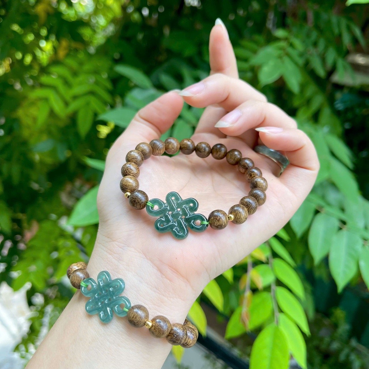 Vòng Tay Trầm Tốc Mix Nút Thắt Đồng Tâm – Size 8mm 🌿